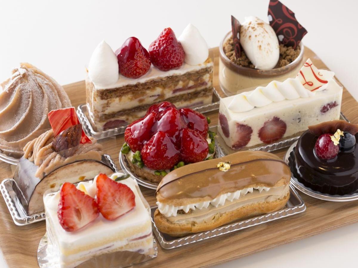 Hotel Nikko Fukuoka Fukuoka  Dış mekan fotoğraf A selection of Japanese sweets