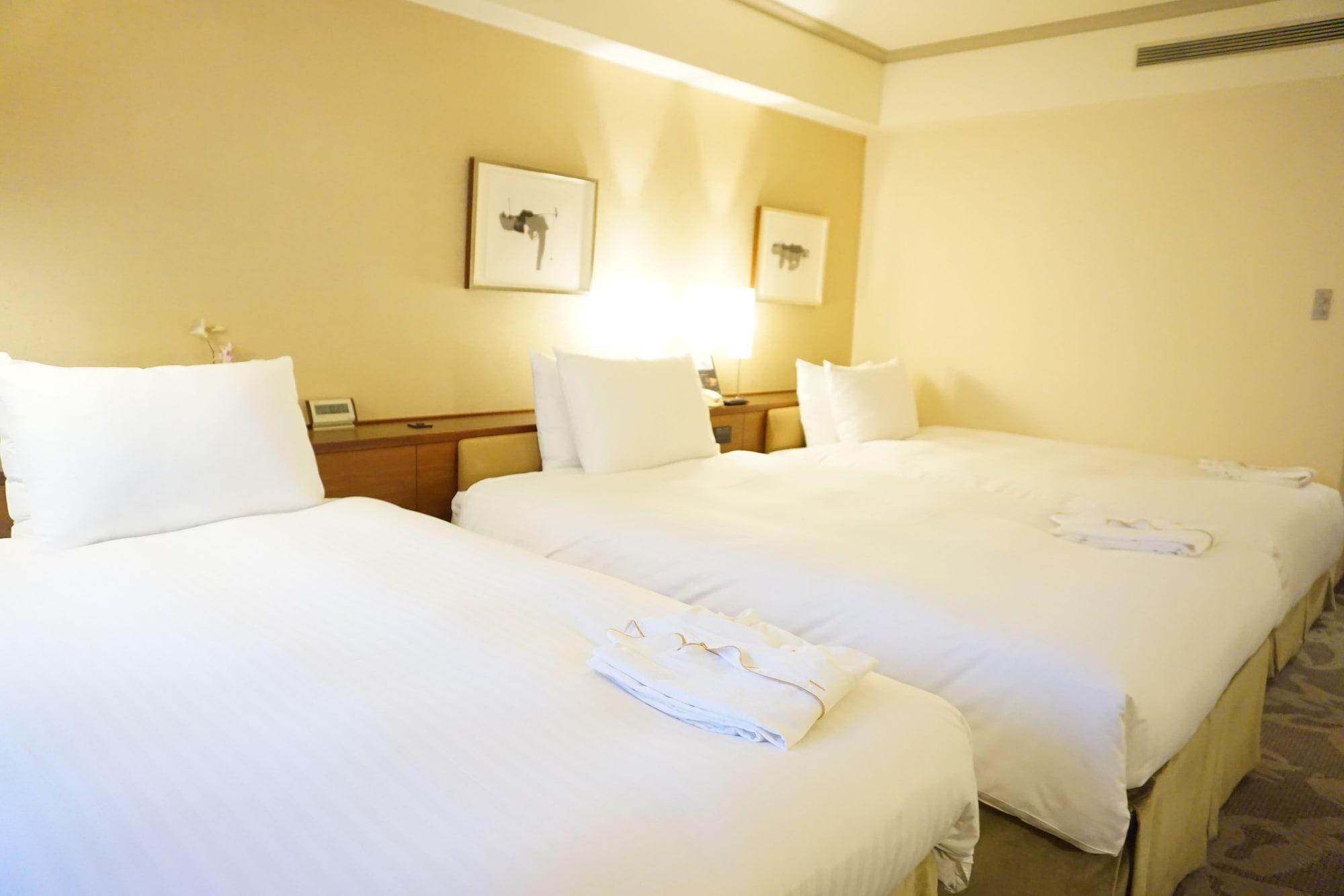 Hotel Nikko Fukuoka Fukuoka  Dış mekan fotoğraf A room at the hotel